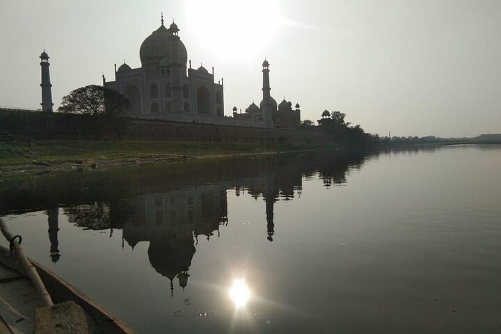 Private Full Day Taj Mahal Agra Tour from Delhi