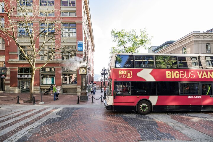 Vancouver: Hop-On Hop-Off Sightseeing Tour on Double-Decker Bus