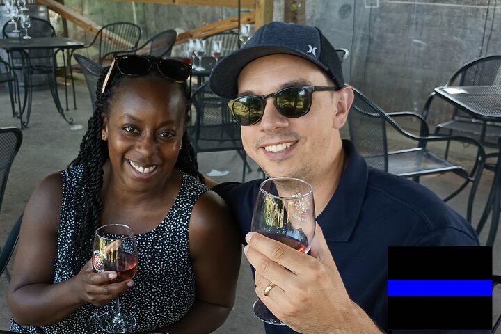 NON-BUS 4 Winery Traverse Wine Tour on Old Mission – MOVIE STARS