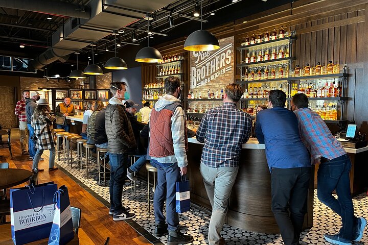 Private Kentucky Bourbon Trail – The Outlaws and Inlaws Tour