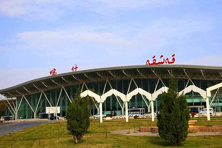Kashgar Airport Transfer to Hotel with Private Vehicle