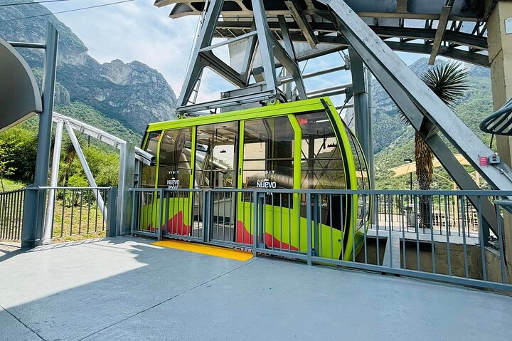 The best tour to “Grutas de García” + Cable Car + Guide + transfer