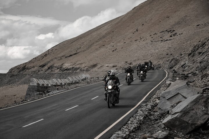 Leh Ladakh Motorcycle Tour – 7 Days Of Ultimate Thrill
