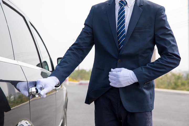 Private Departure Transfer: Hotel to Tianjin Binhai International Airport (TSN)