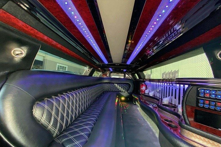 4, 5, or 6 Hour Los Angeles Private Tour in Stretch Limo
