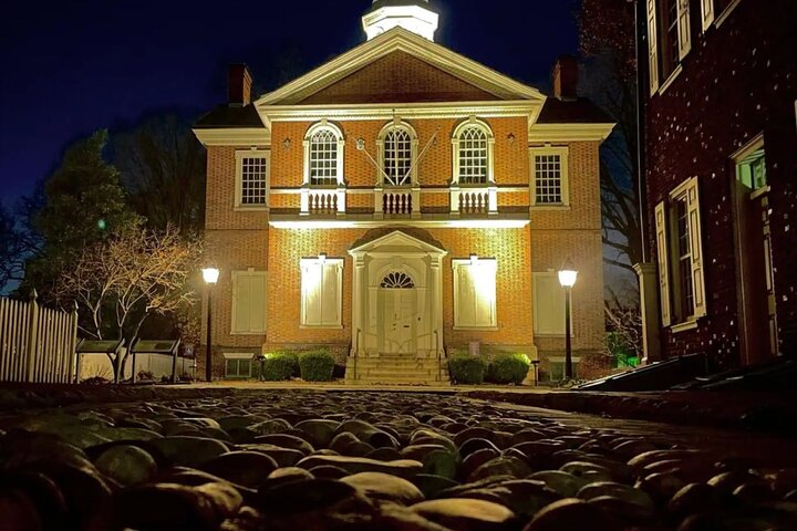Philadelphia’s Haunted History & Ghost Nighttime 1.5 Hour Tour