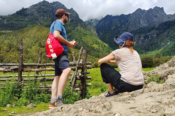 Jade Dragon’s Hidden Trails: Authentic & Off-The-Beaten-Path