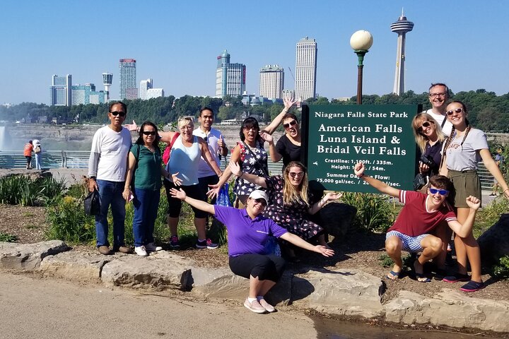 Discover Niagara Falls – One-Day Tour from New Jersey