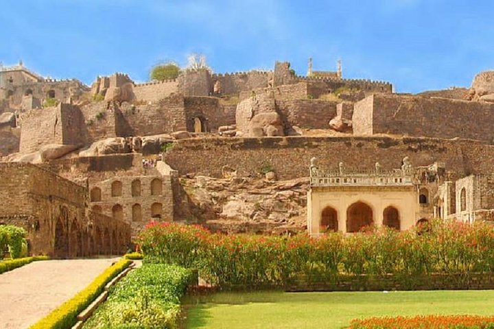 Full day guided tour of Hyderabad