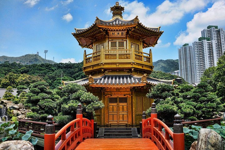 Private Hong Kong Car Tour – Half Day or Full Day