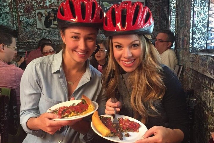 Chicago Bike & Classic Food Tour: Bikes, Bites & Views – Adults