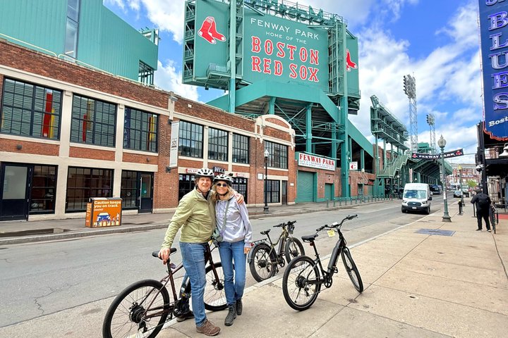 Boston’s Historic Electric Bike Tour
