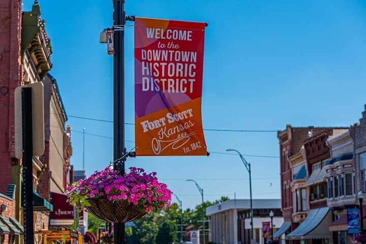 Kansas City to Fort Scott 10 Hour Day Tour