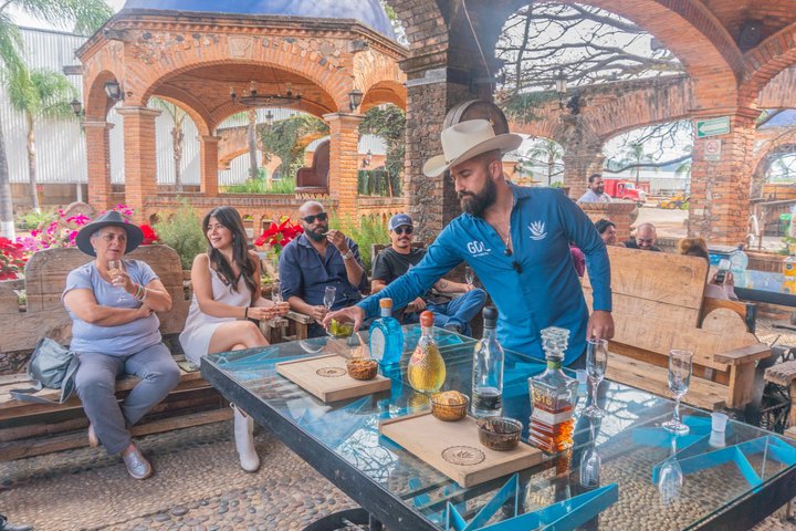 Tequila Premium Tour Destination Agave