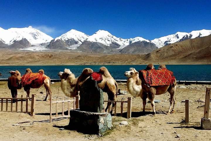 2 Days Tashkurgan Private Tour from Kashgar with Accommodation