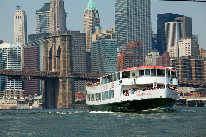 Circle Line: 2.5hr – Complete Manhattan Island Cruise