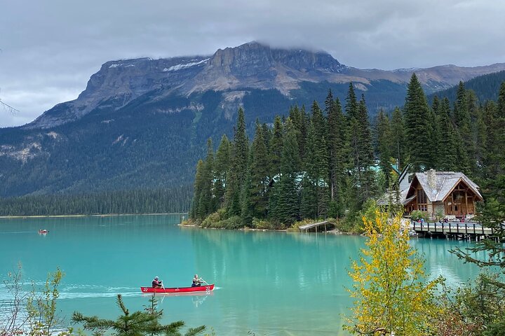 Lake Louise, Emerald Lake/ Moraine Lake Half Day Tour