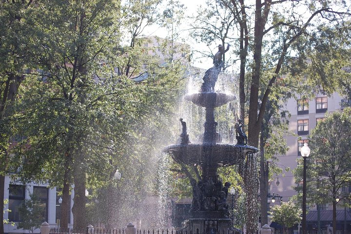 Historic Memphis Guided Walking Tour: Memphis Beyond Beale