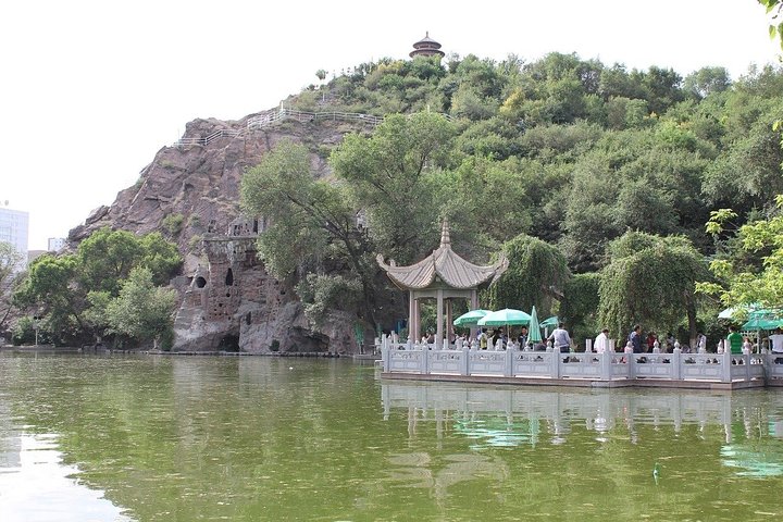 Romantic Tour in Urumqi