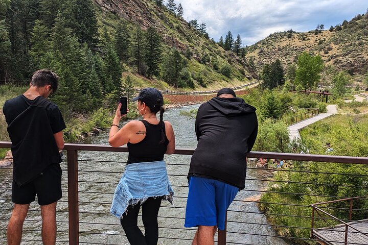 Rocky Mountain Escape – Scenic Views and Nature Walks
